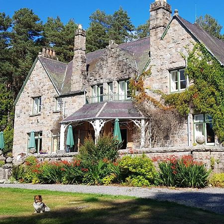 Cambus O' May Traditional Highland Hotel Ballater Esterno foto