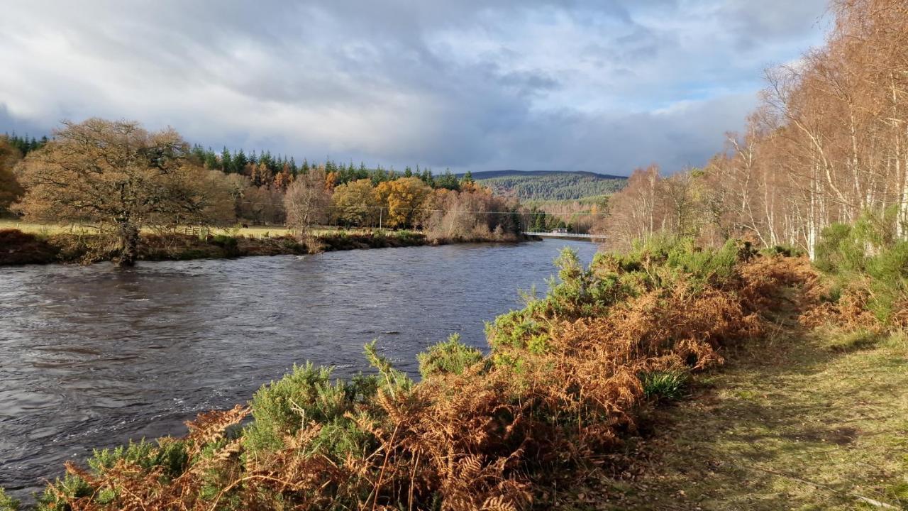 Cambus O' May Traditional Highland Hotel Ballater Esterno foto