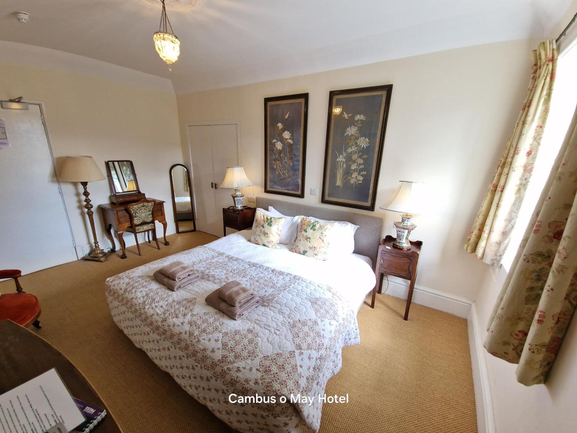 Cambus O' May Traditional Highland Hotel Ballater Esterno foto